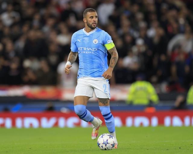 1736639968956094215.jpg woke.jpg