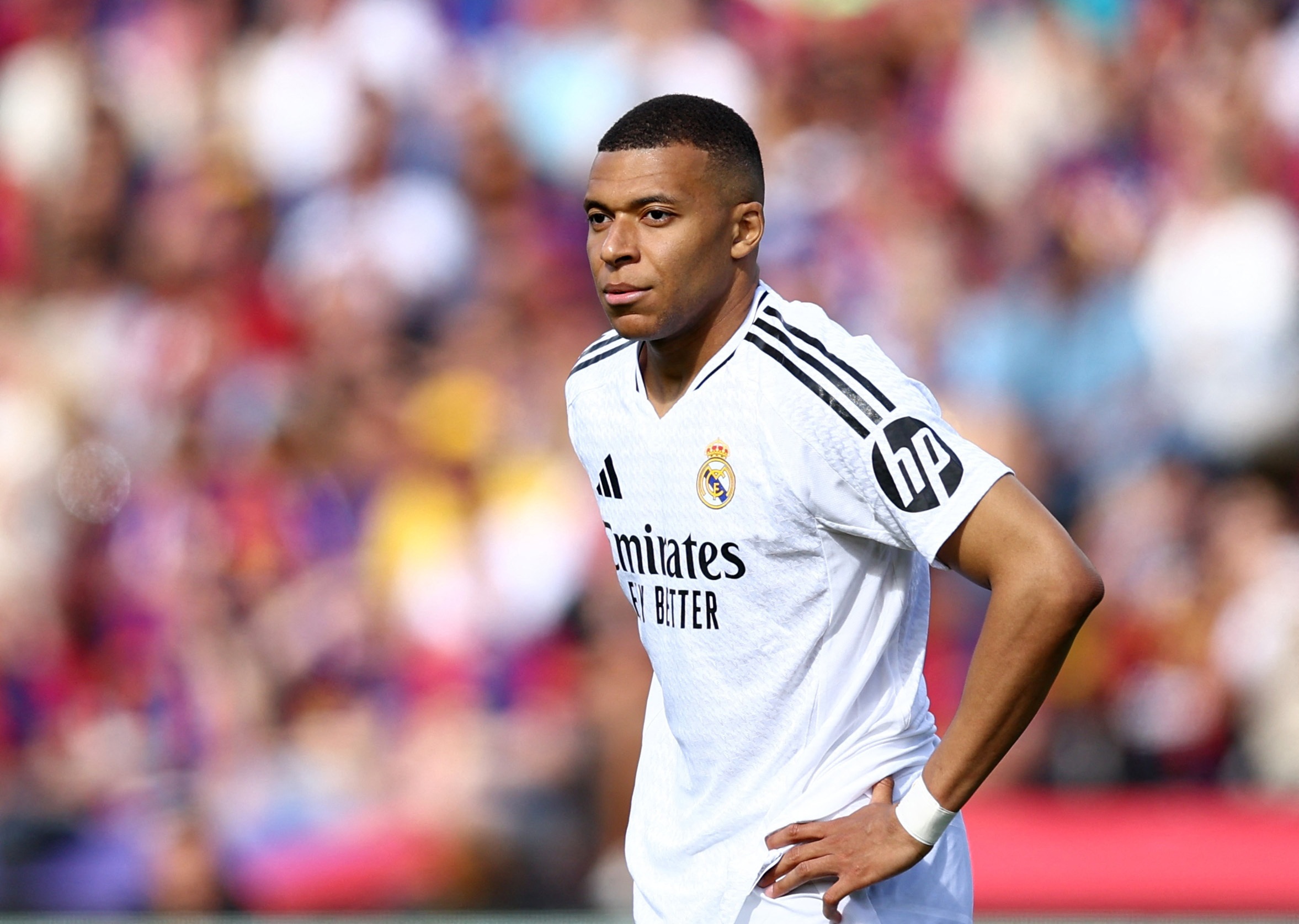 开云-上赛季至今进球25+球员中姆巴佩越位48次最多，凯恩19次第二多