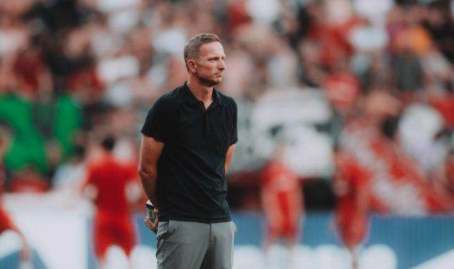 1734393473294064562.jpg lindesi.jpg